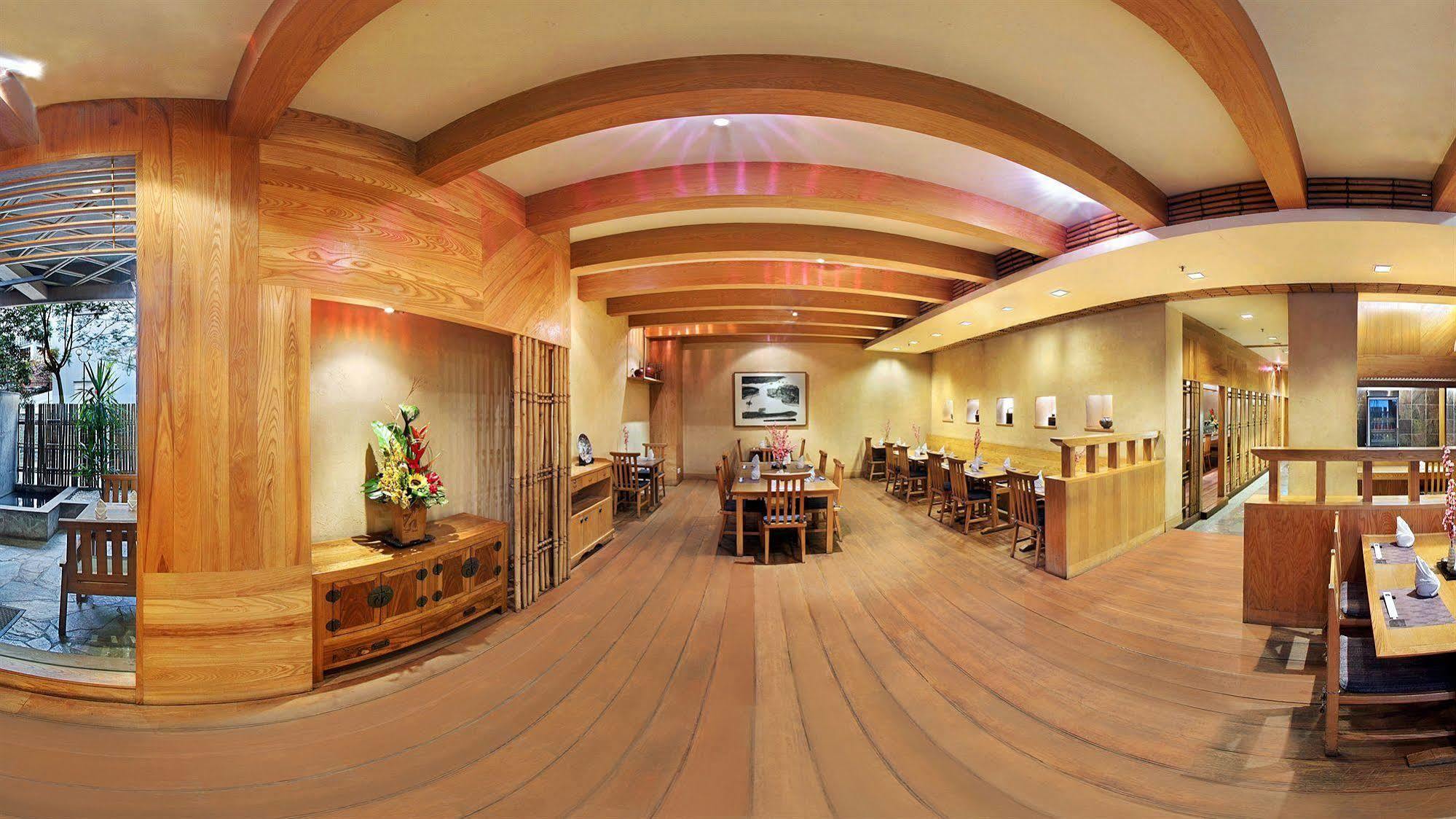 Concorde Hotel שאה אלאם מראה חיצוני תמונה